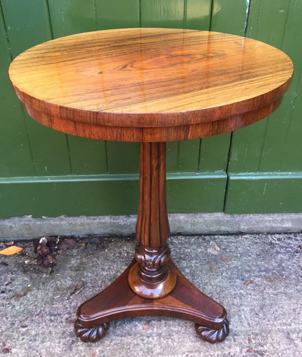 Early C19th George IV period circular rosewood pedestal lamp , wine or occasional table.
