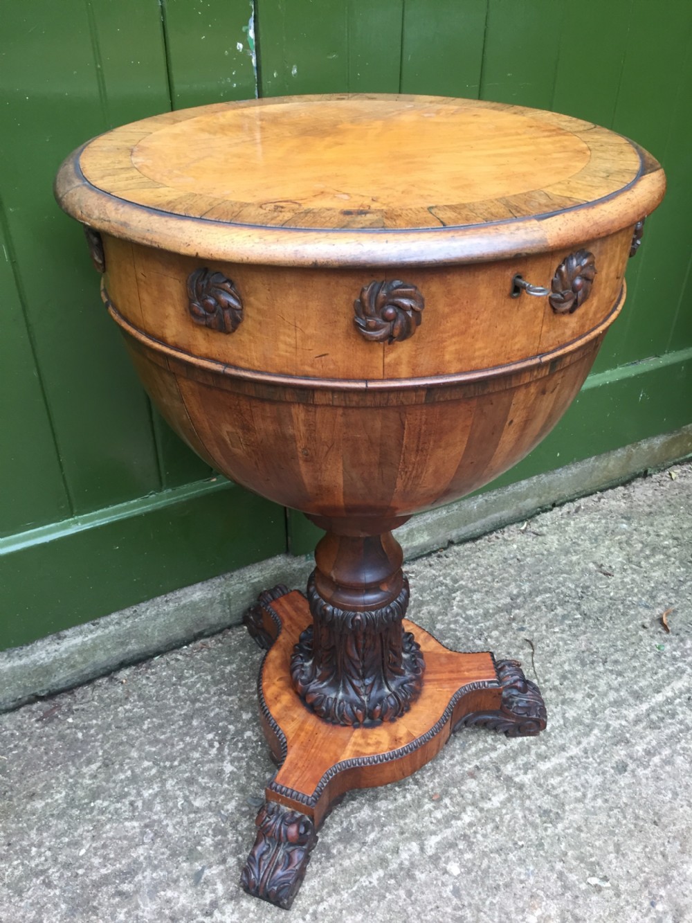 Fine quality early C19th George IV period rosewood and satinwood sewing or work table of unusual form . View IV