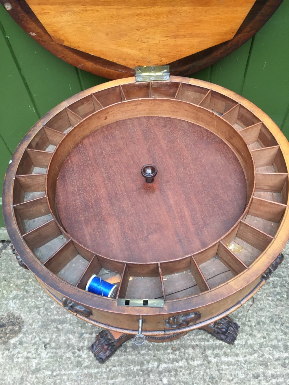 Fine quality early C19th George IV period rosewood and satinwood sewing or work table of unusual form . View XII