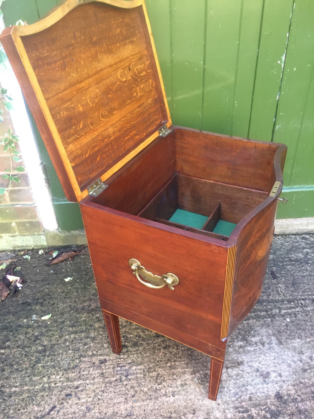 Late C18th George III period Sheraton design mahogany wine cellarette with box-wood and satinwood inlay. View XII