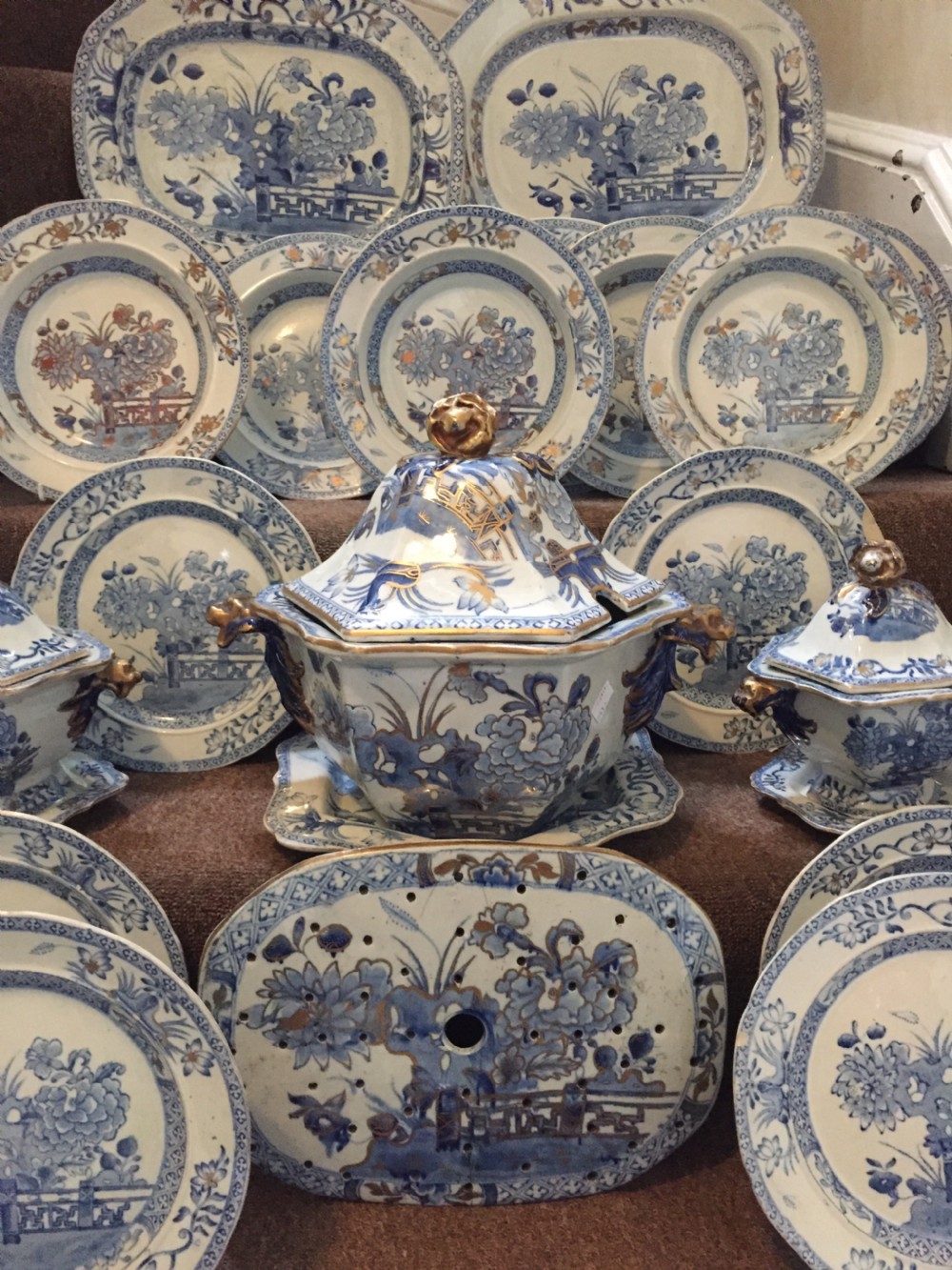 Highly decorative mid C19th Mason's Ironstone china part dinner service. View XXI