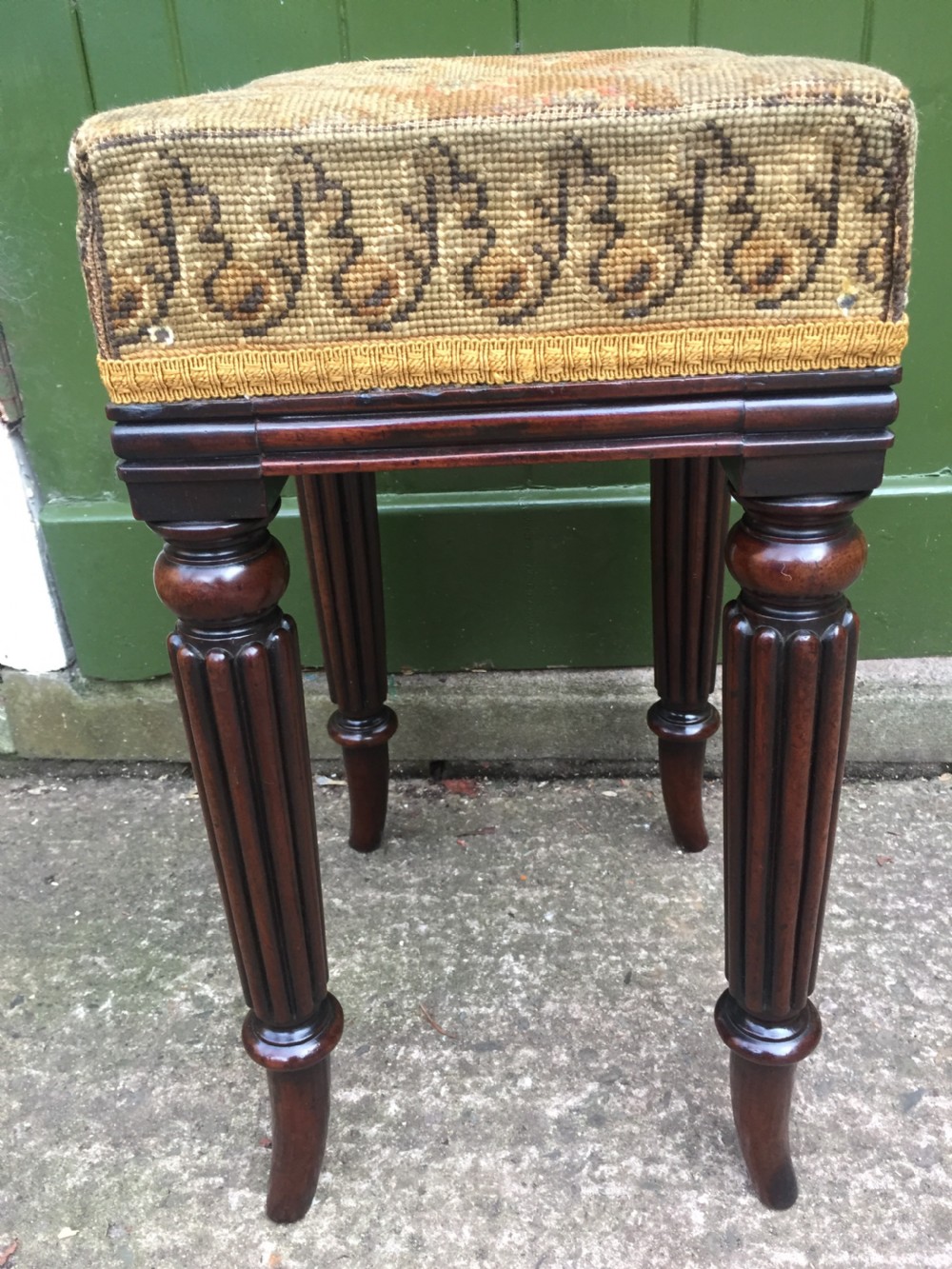 Early C19th George IV period mahogany framed dressing stool in the manner of Gillows of Lancaster. View VII