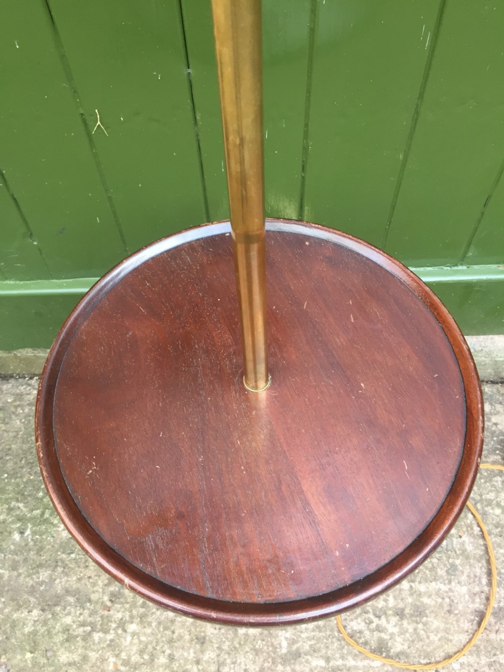 Stylish and practical early C20th brass and mahogany reading lamp with articulated lateral arm and adjustable height column . View X