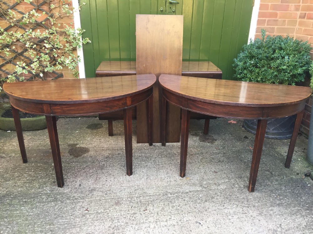 Highly versatile C18th George III period mahogany D-ended dining table with various configuration options in 'as found' country-house condition. View XX