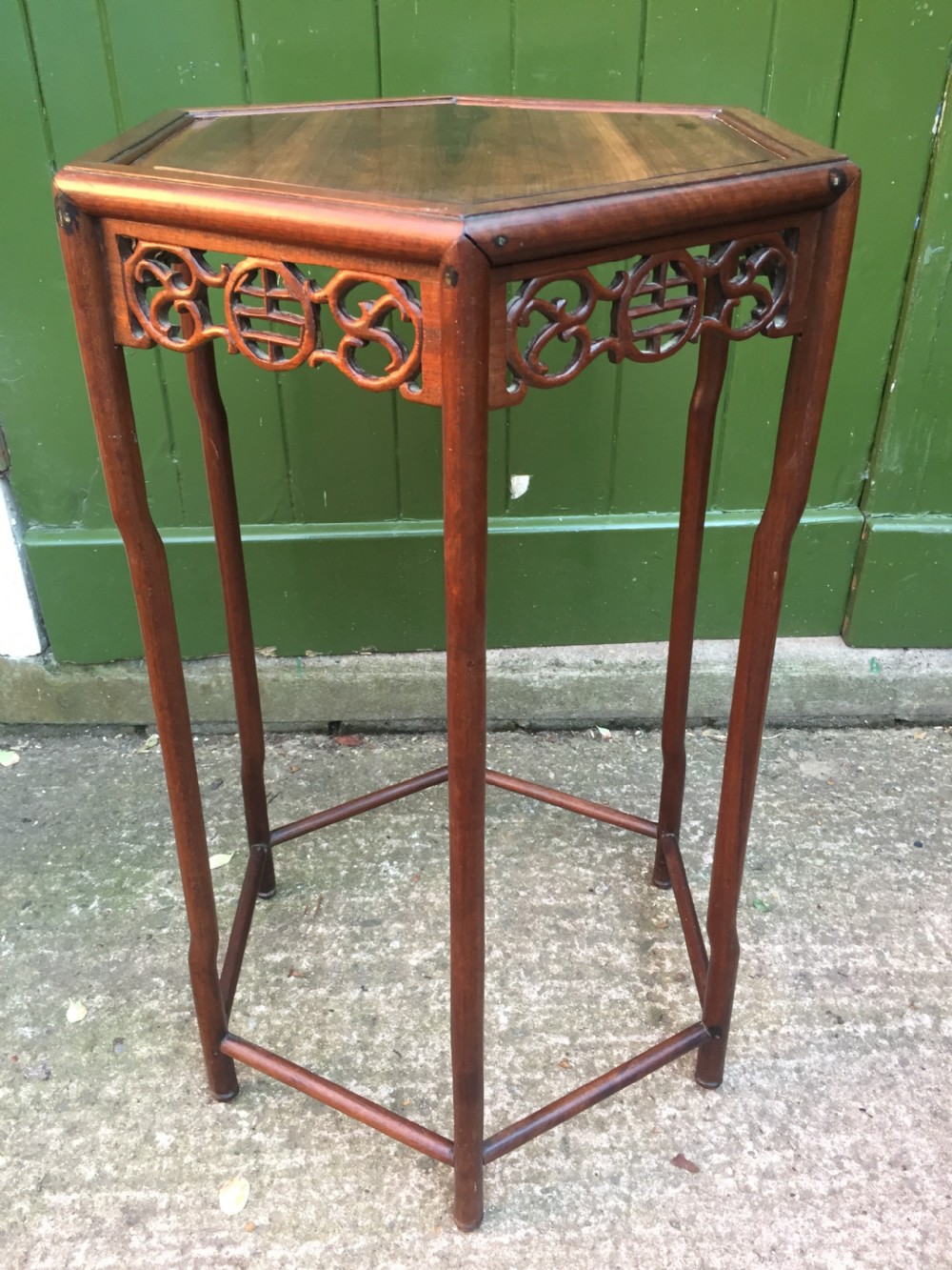 Late C19th Chinese Qing Dynasty carved hardwood hexagonal lamp table or vase stand. View IV
