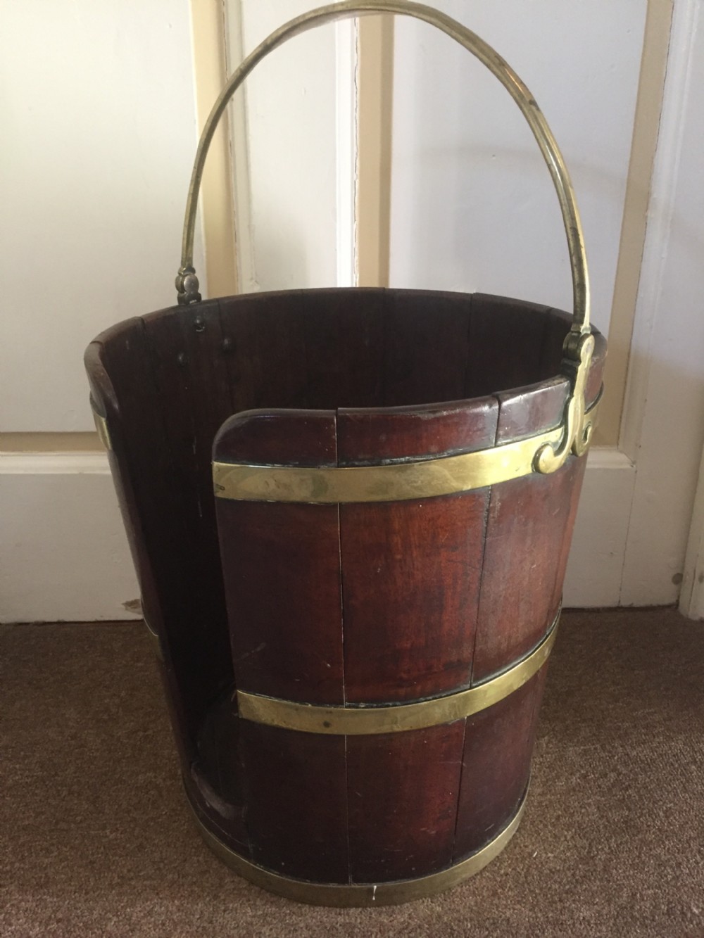 Late C18th George III period brass-bound mahogany plate-bucket. View VIII