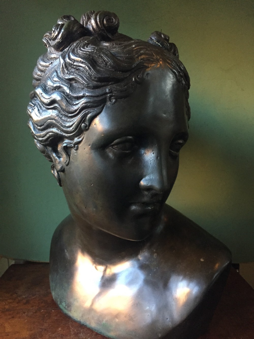 Late C19th life-size bronze bust study of  the 'Venus Italica” after Antonio Canova. View VII