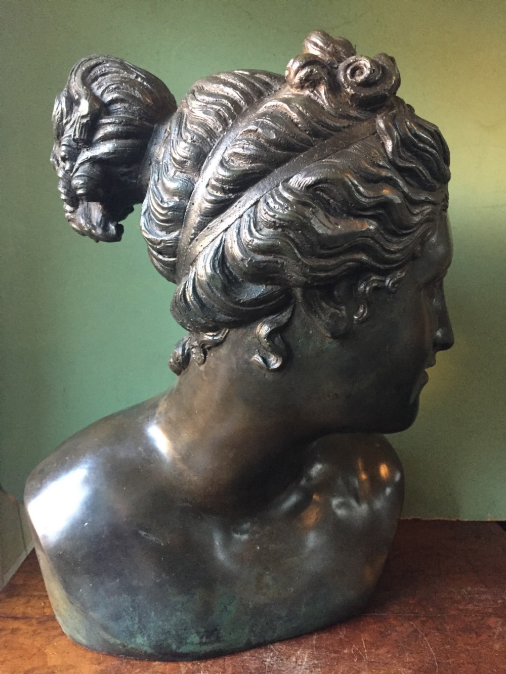 Late C19th life-size bronze bust study of  the 'Venus Italica” after Antonio Canova. View XI