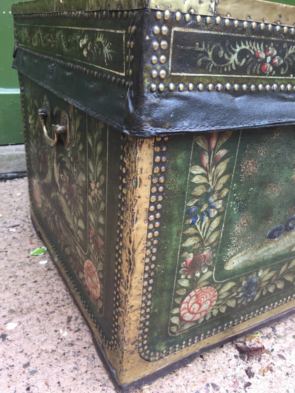Fine C19th Chinese export decorated leather and brass-bound camphor trunk. View VIII