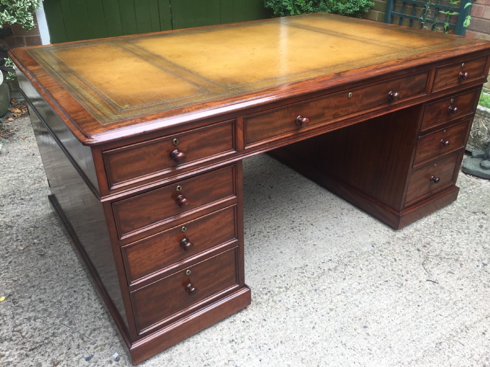 Superb documented early C19th mahogany double-sided 'partners' desk by M.Willson , London. View XV