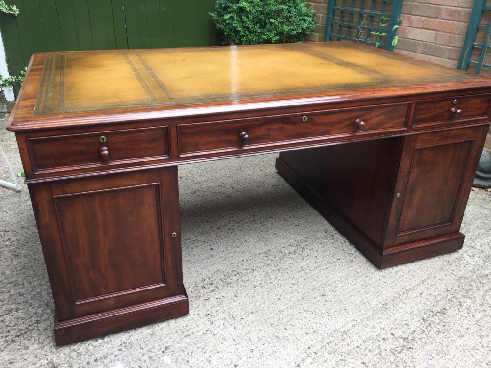Superb documented early C19th mahogany double-sided 'partners' desk by M.Willson , London. View XIX