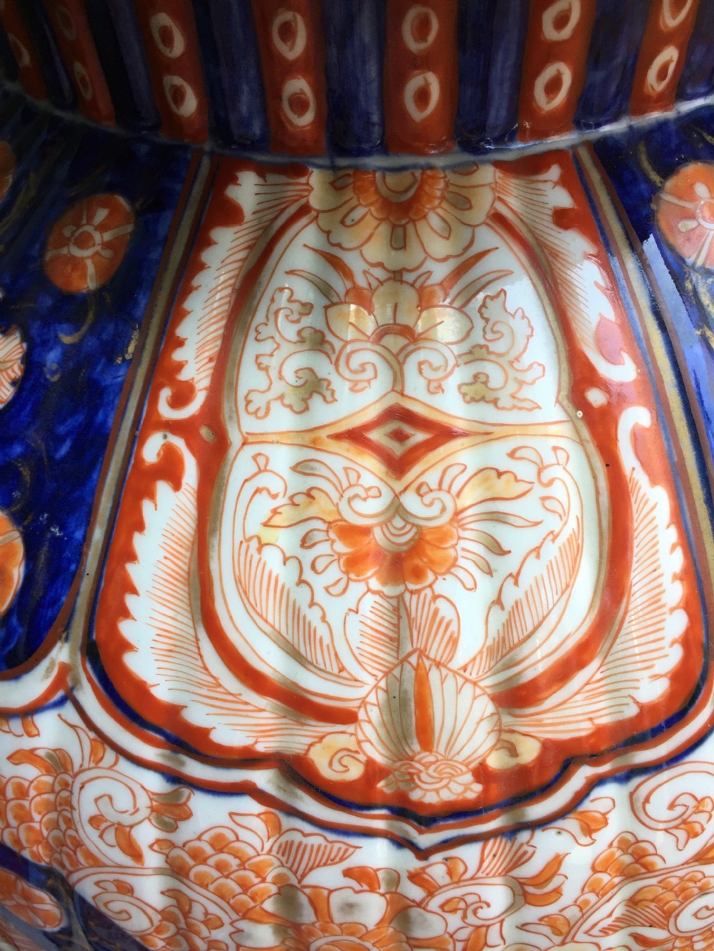 Superbly decorated pair of large C19th Japanese Imari porcelain vases. View XXIII