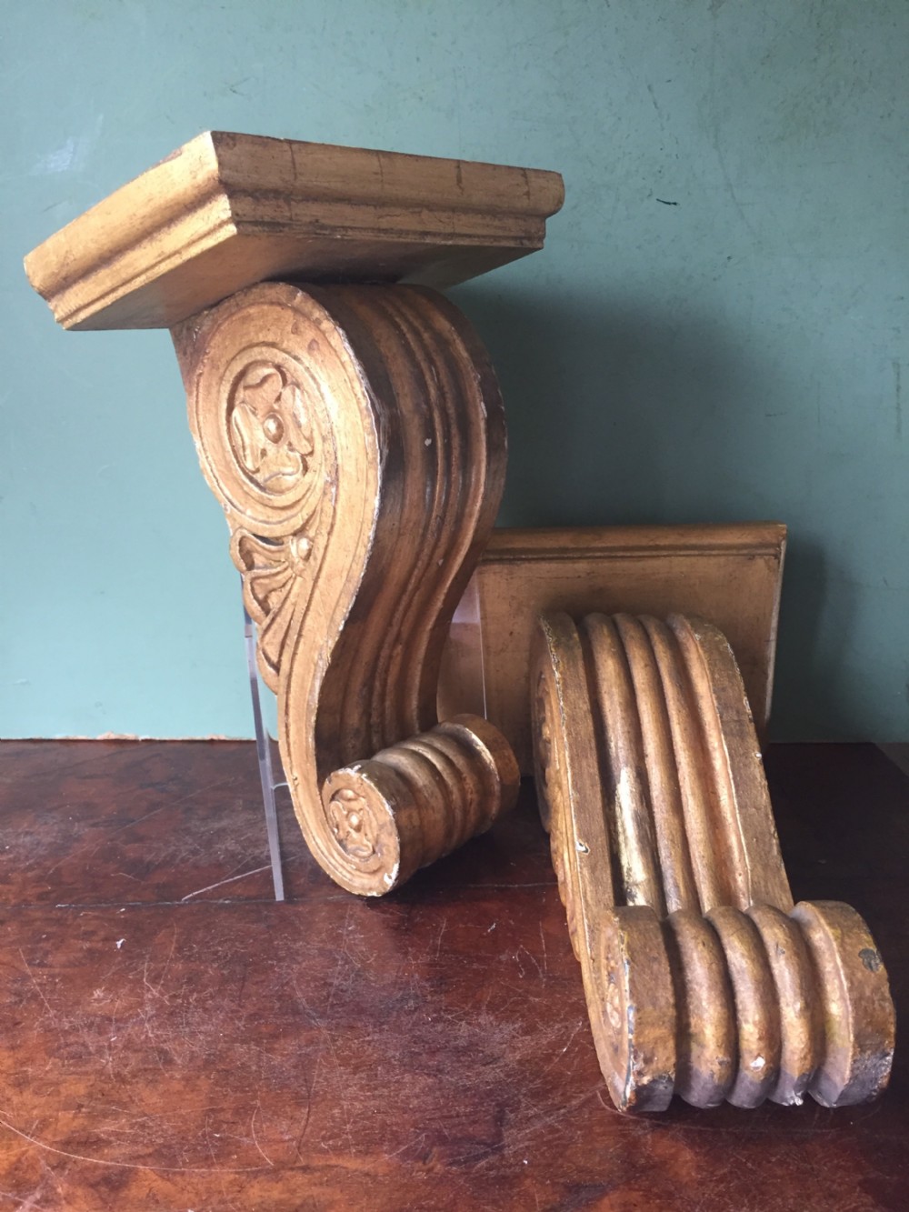 Useful pair of decorative mid C19th giltwood corbel display brackets of classical design. View VI
