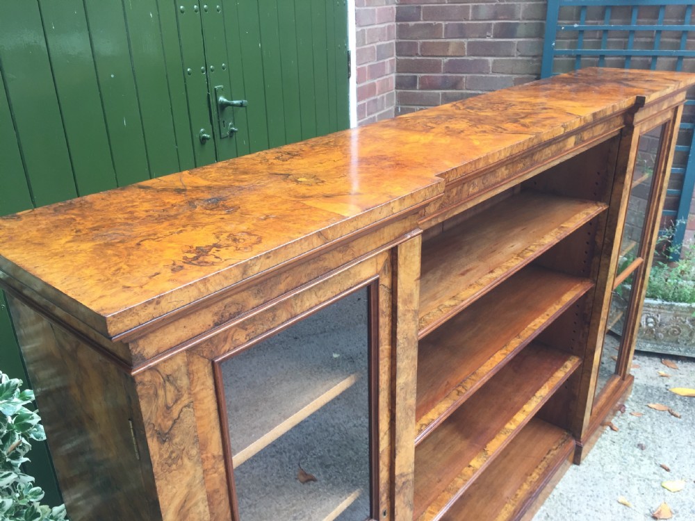 Superb quality mid C19th burr walnut bookcase cabinet by Gillows of Lancaster. View V
