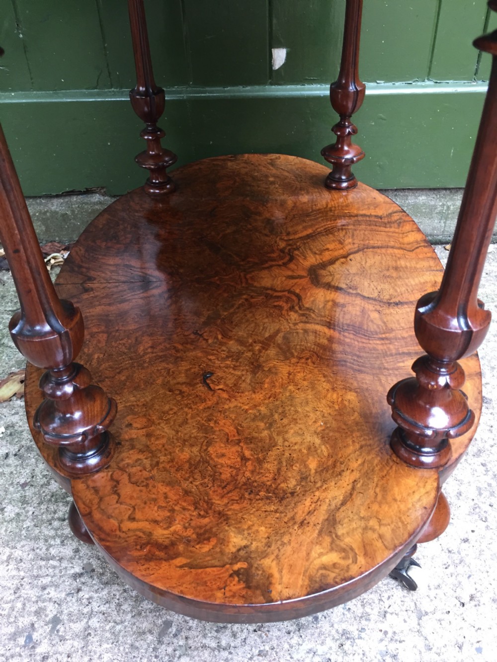 Mid C19th Victorian period burr walnut 3-tier 'whatnot' or etagere  View VIII
