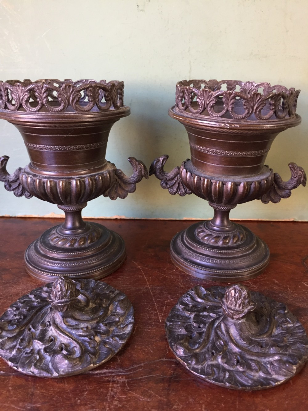 Smart pair of early C19th Regency period  bronze pastille burners of classical campana vase form . View VII