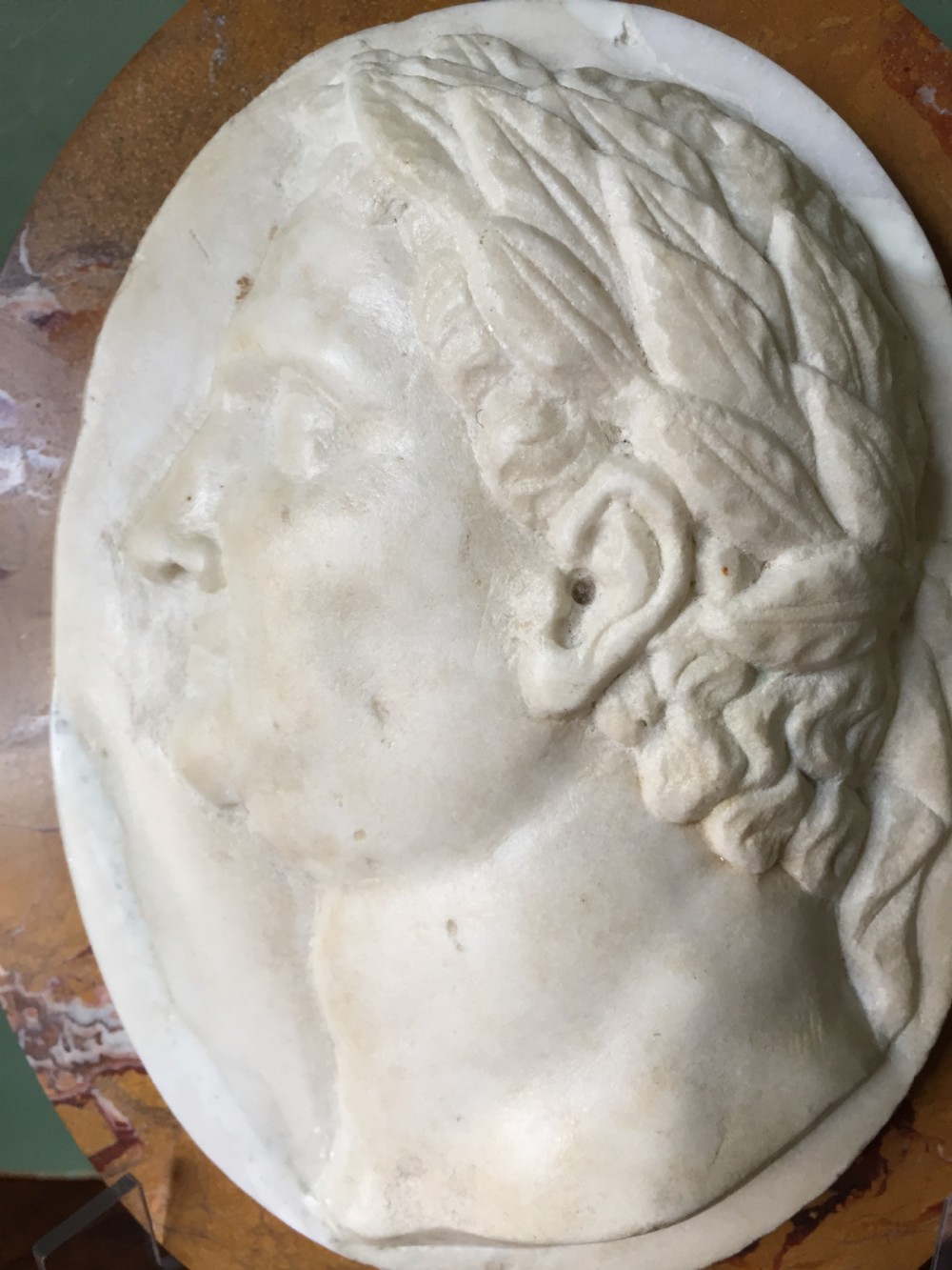 Early C19th Italian 'Grand Tour' souvenir carved statuary marble oval profile portrait study of a Roman Emperor. View V