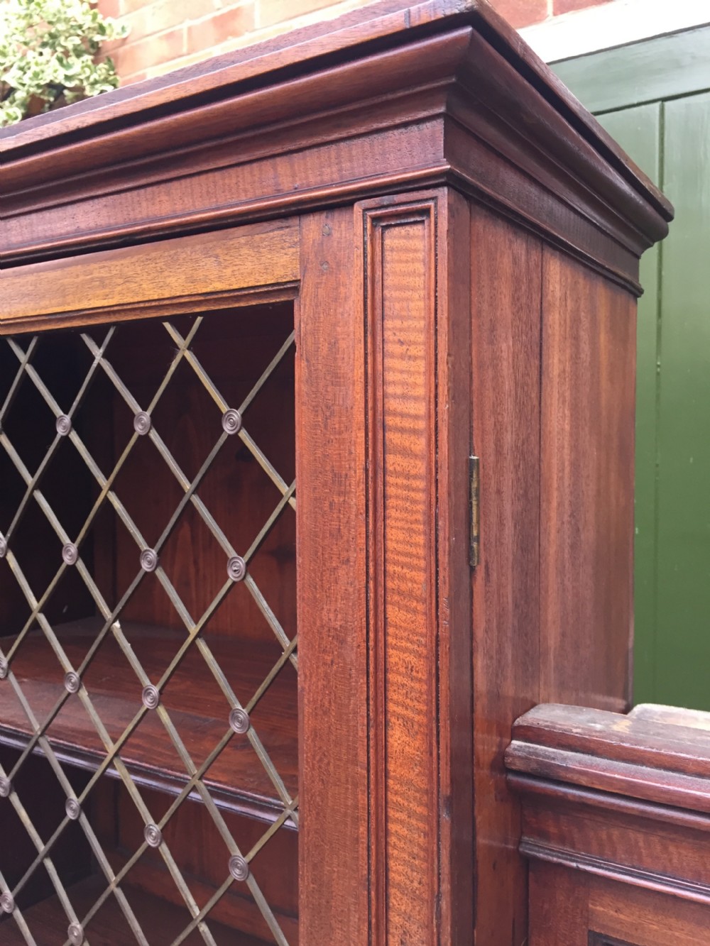 Early C19th Regency period mahogany 'break-front'  library bookcase. View XIV