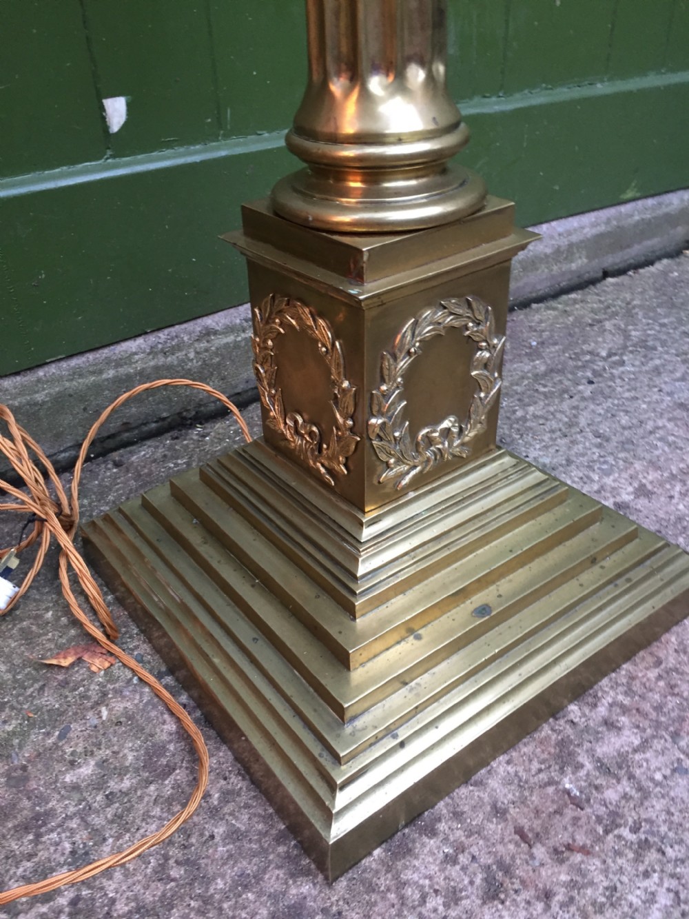 Imposing late C19th/ early C20th Edwardian period brass Corinthian capped fluted column telescopic height standard lamp . View VII