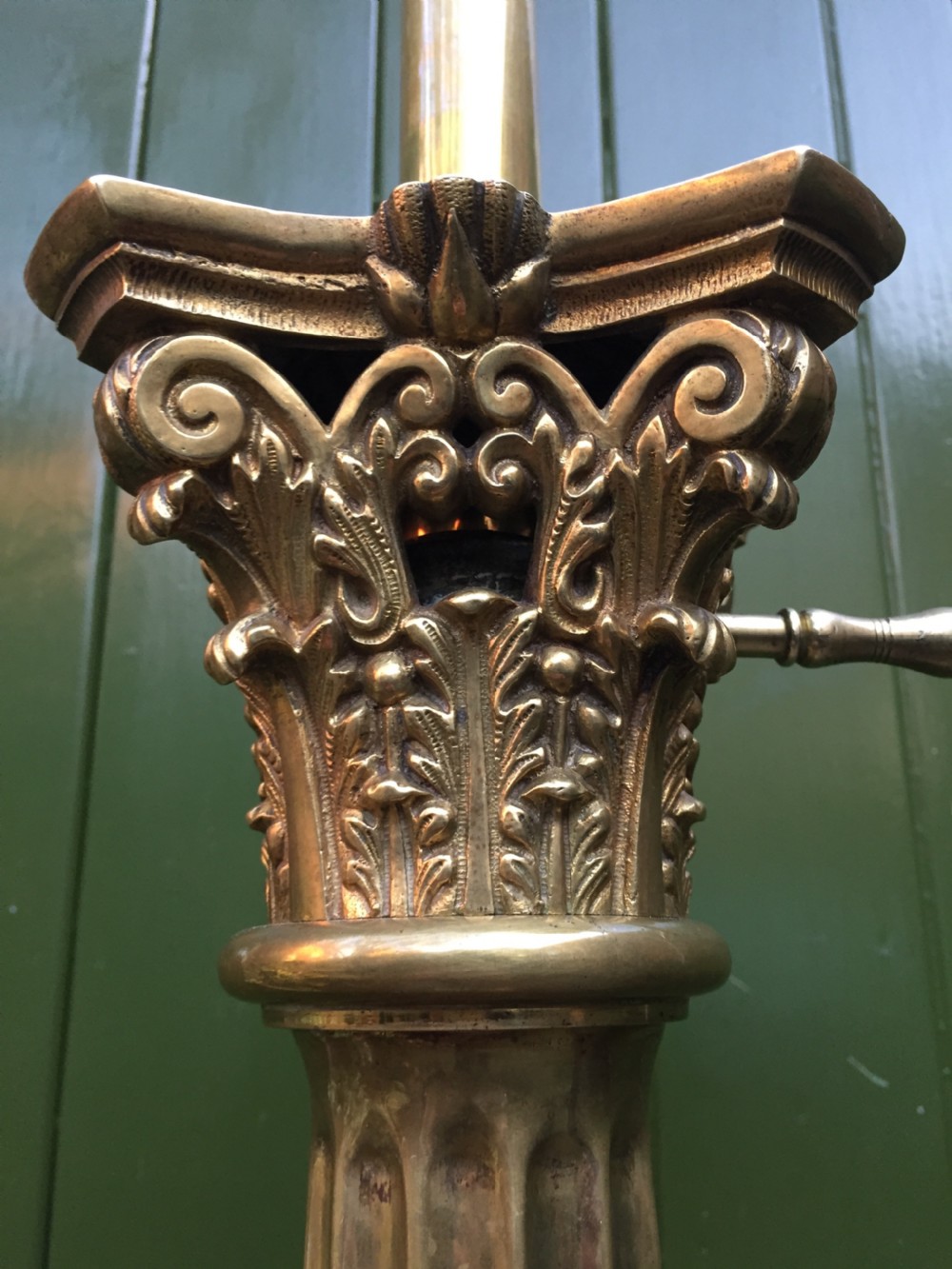 Imposing late C19th/ early C20th Edwardian period brass Corinthian capped fluted column telescopic height standard lamp . View XIV