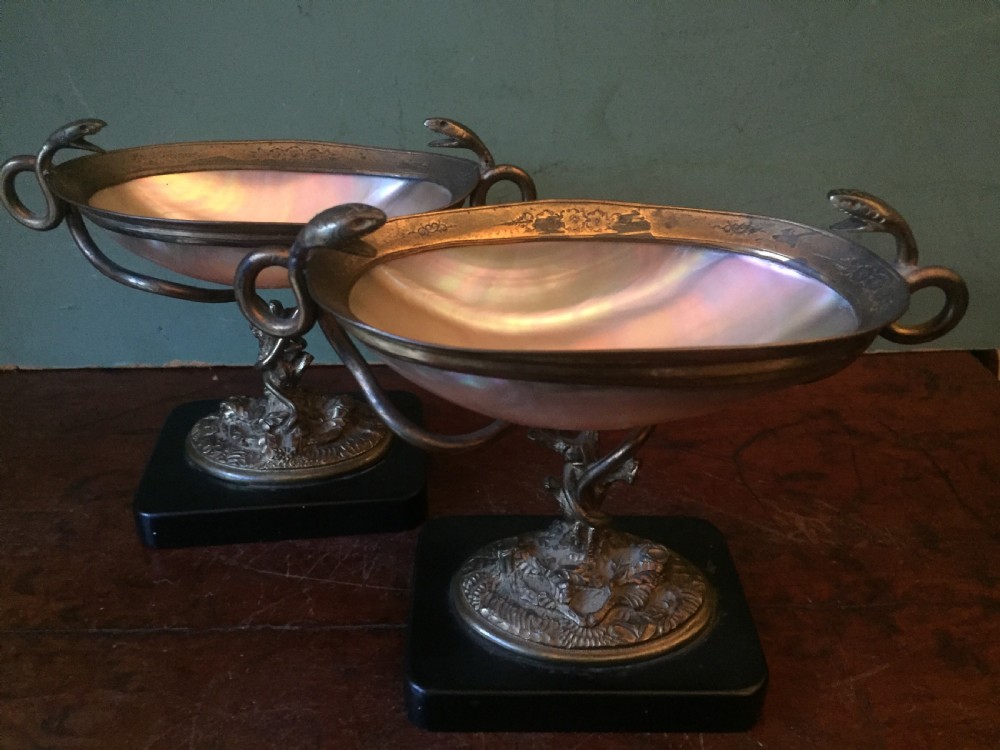 Pair of C19th French gilded bronze and shell dished tazzas or bonbonières. View IV