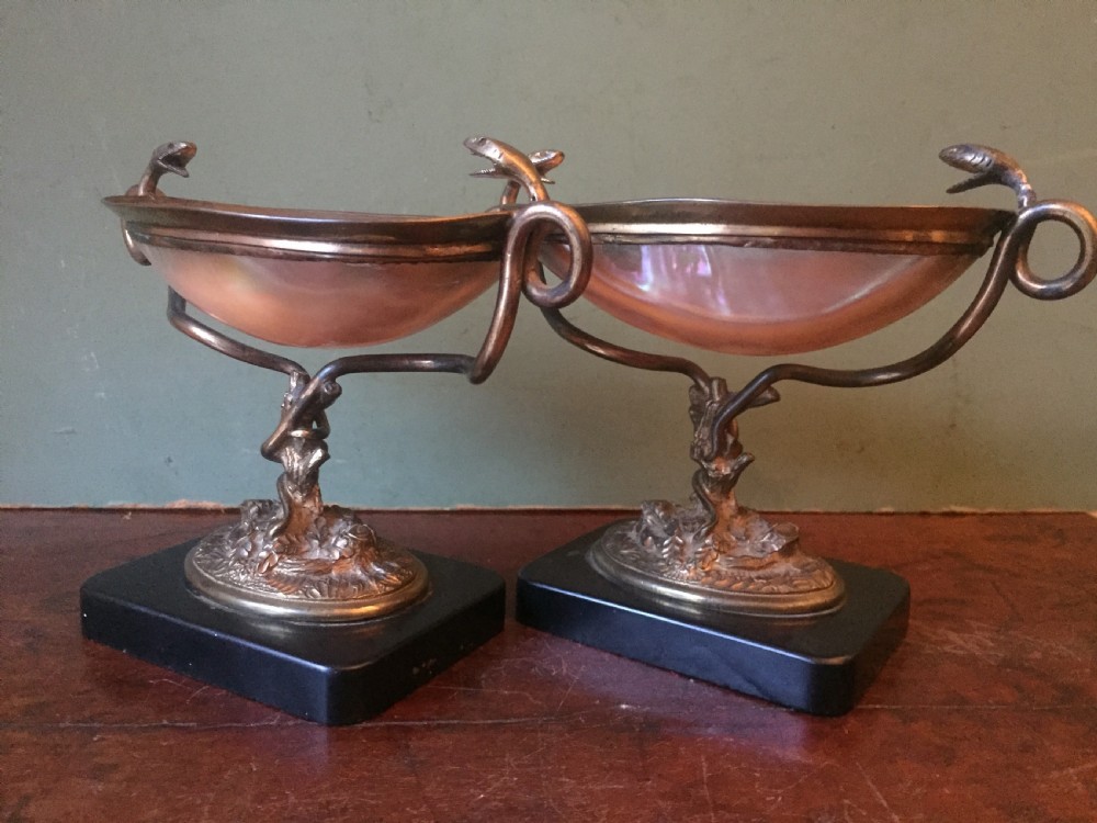 Pair of C19th French gilded bronze and shell dished tazzas or bonbonières. View XVII