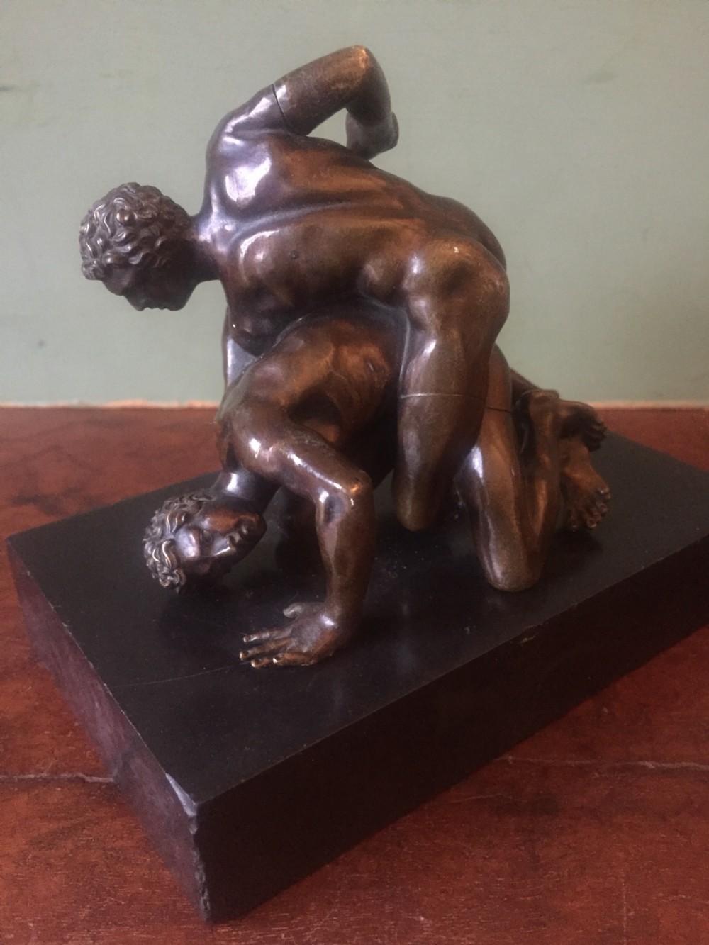 Rare early C19th Italian 'Grand Tour' souvenir bronze reduction sculpture, after the antique, of 
