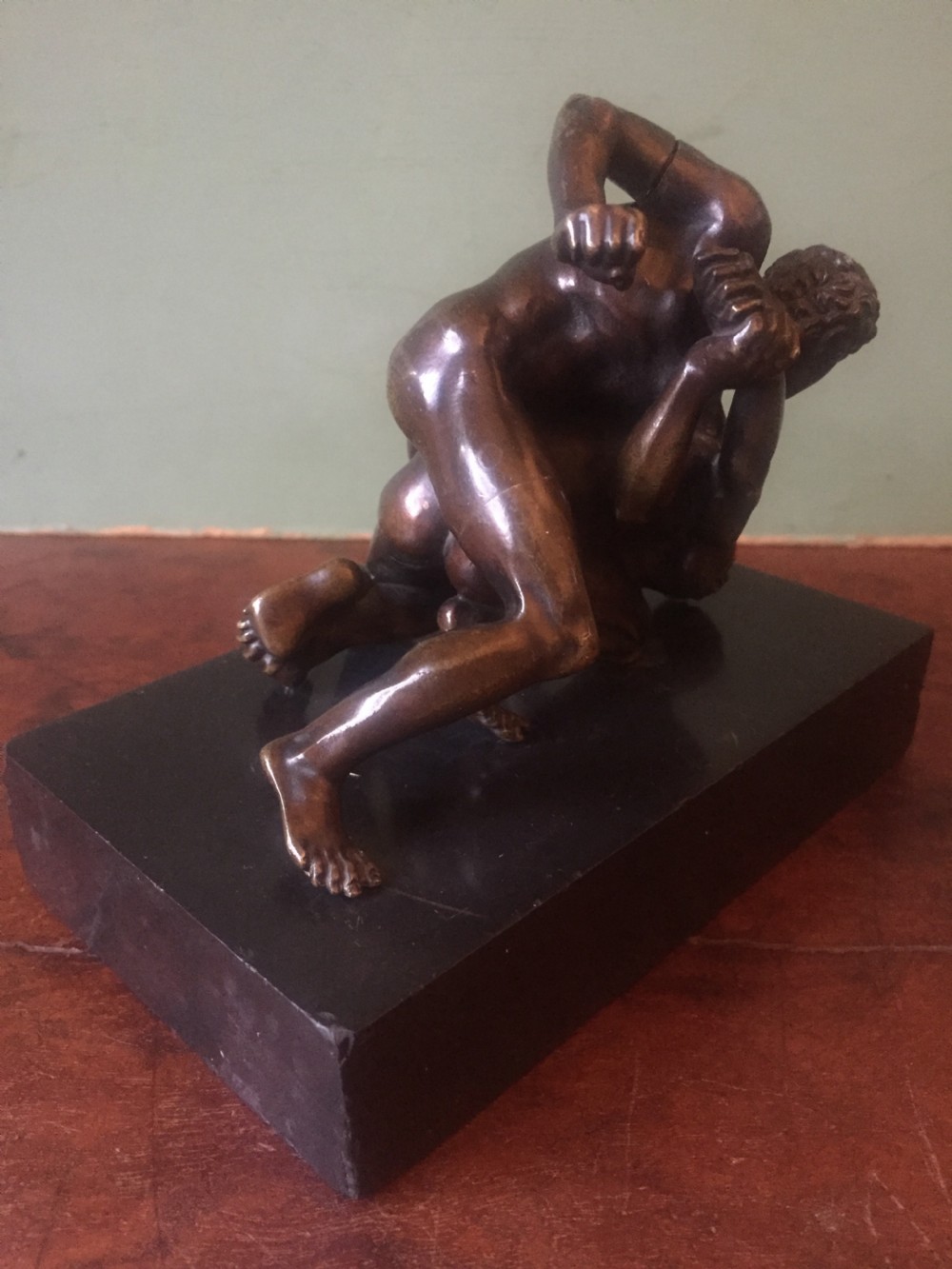 Rare early C19th Italian 'Grand Tour' souvenir bronze reduction sculpture, after the antique, of 