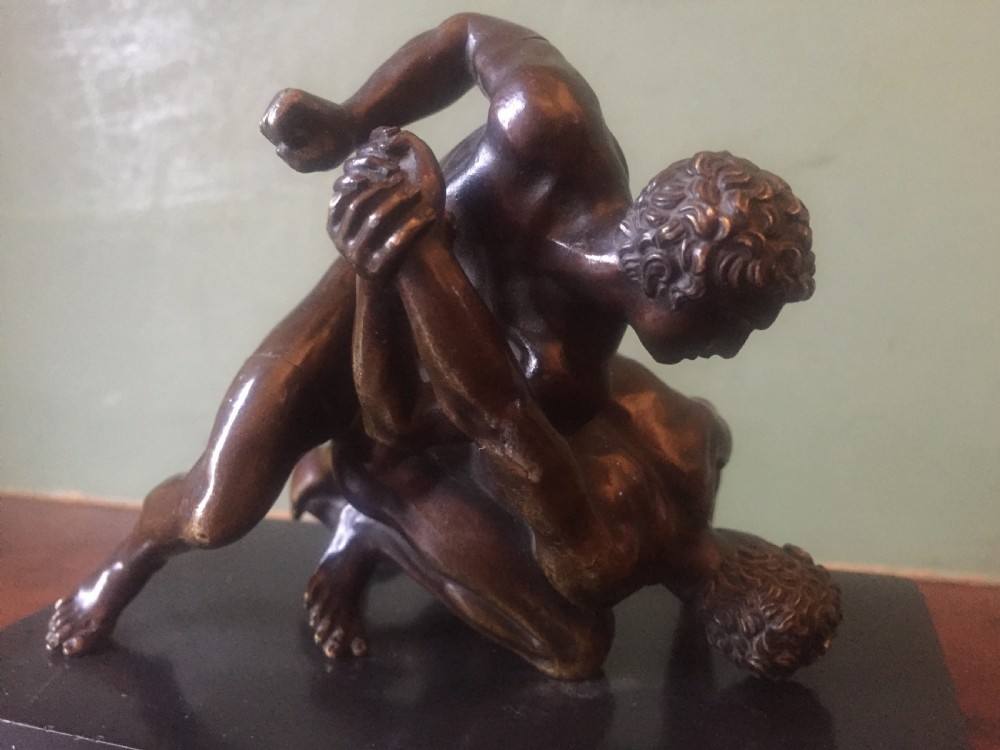Rare early C19th Italian 'Grand Tour' souvenir bronze reduction sculpture, after the antique, of 