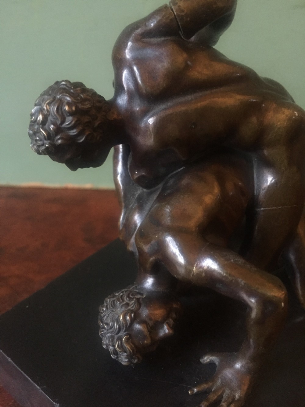 Rare early C19th Italian 'Grand Tour' souvenir bronze reduction sculpture, after the antique, of 