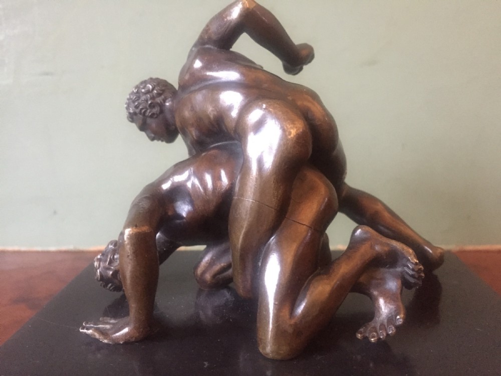 Rare early C19th Italian 'Grand Tour' souvenir bronze reduction sculpture, after the antique, of 