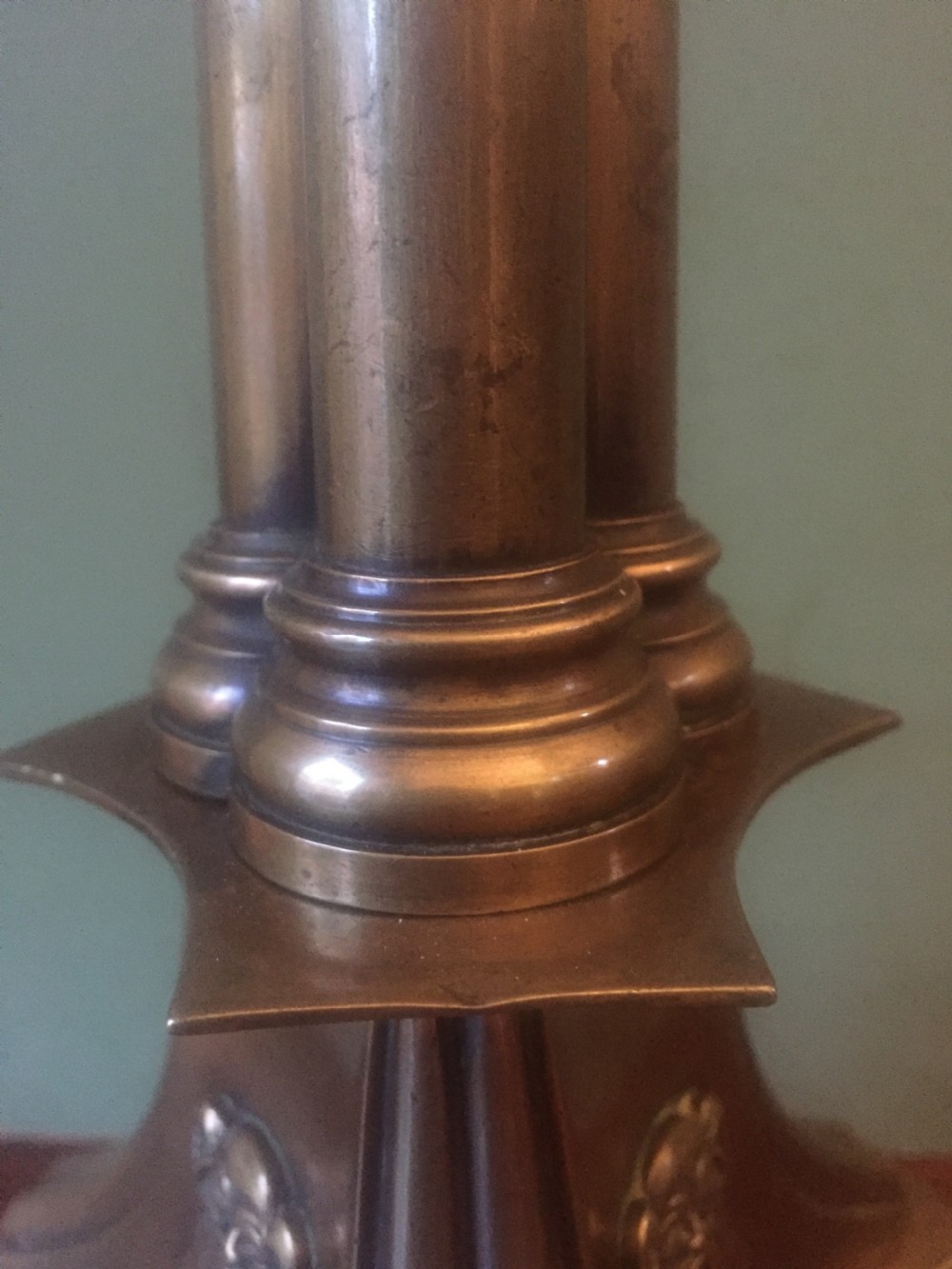 Early C19th George IV period bronze 'cluster-column' form lamp of classical inspiration. View VIII