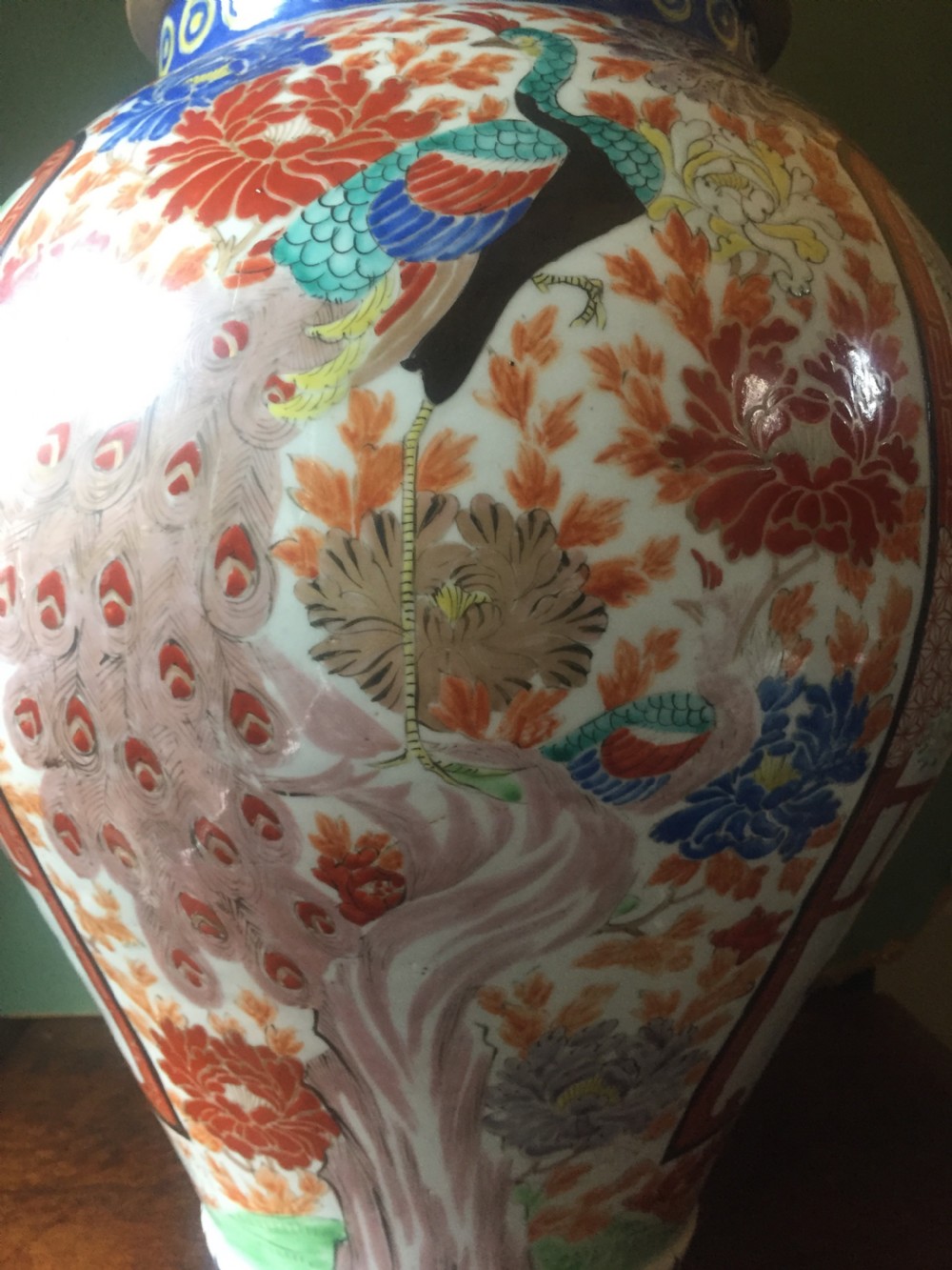 Large late C19th Japanese Arita porcelain vase and cover decorated in the Imari palette. View IX