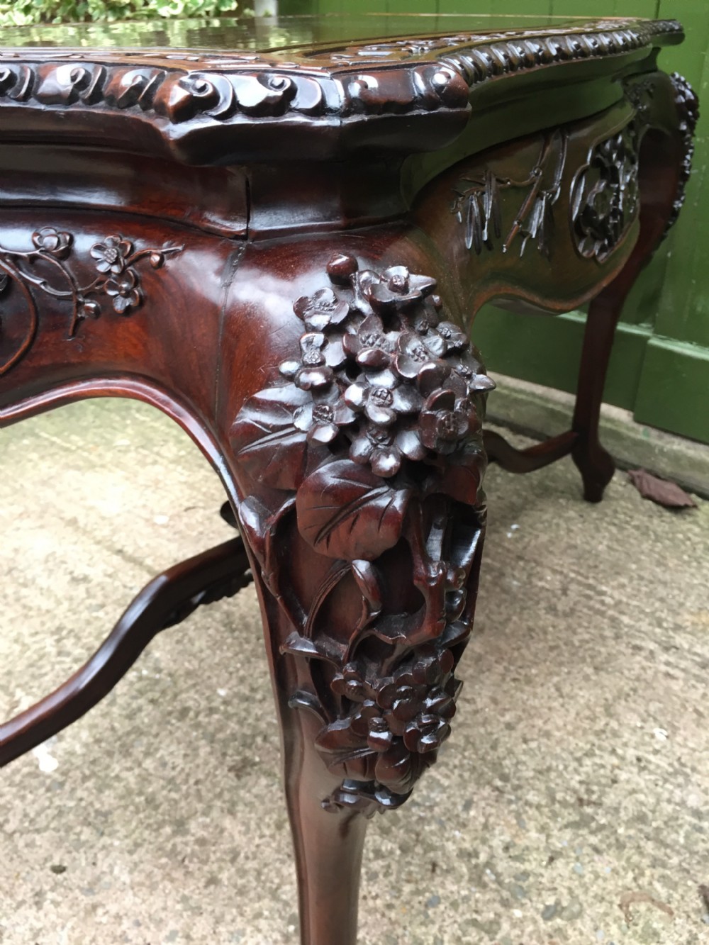 Late C19th Chinese Qing Dynasty carved hardwood centre table of exhibition quality. View XII