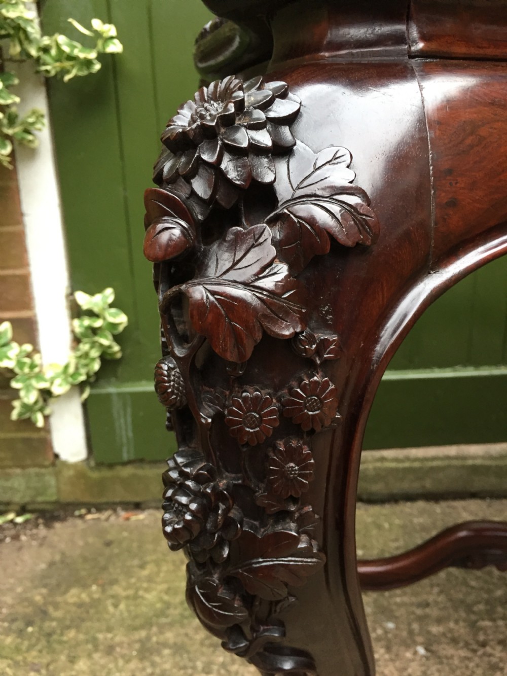 Late C19th Chinese Qing Dynasty carved hardwood centre table of exhibition quality. View XXVII
