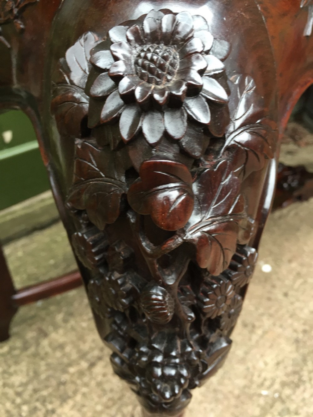 Late C19th Chinese Qing Dynasty carved hardwood centre table of exhibition quality. View XXVIII