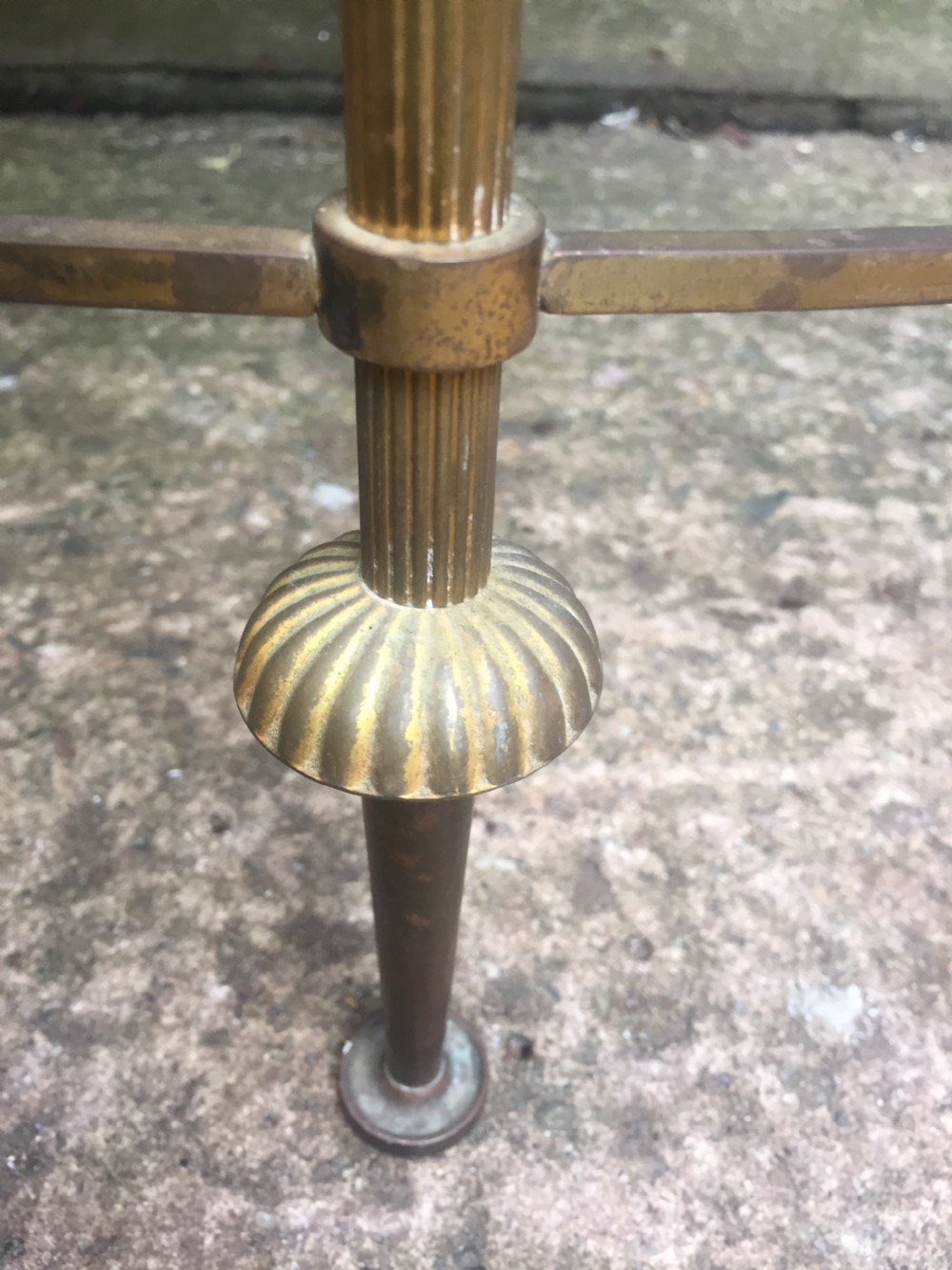 Pair of early C20th brass-framed semi-circular drinks or end tables with quarter-veneered mahogany tops. View X