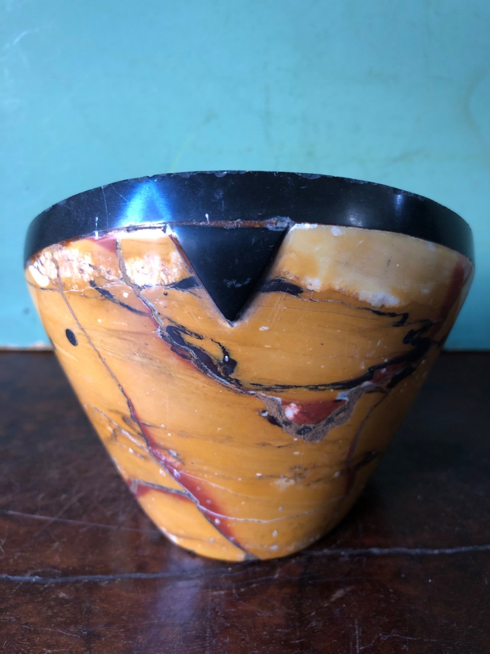 Unusual late C19th carved Italian marble desk-top paperweight of a horse’s hoof and shoe. View XIII