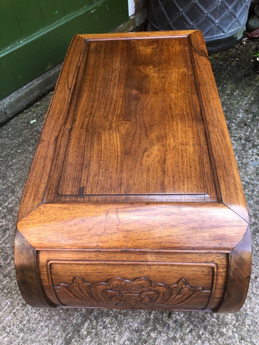 Late C19th Chinese Qing Dynasty carved hardwood low Kang or ‘opium’ table. View X