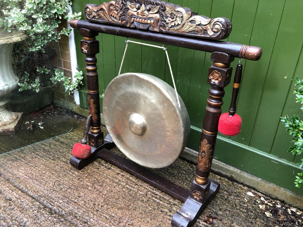 Early C20th Chinese temple-style bronze gong on lacquered stand . View VIII