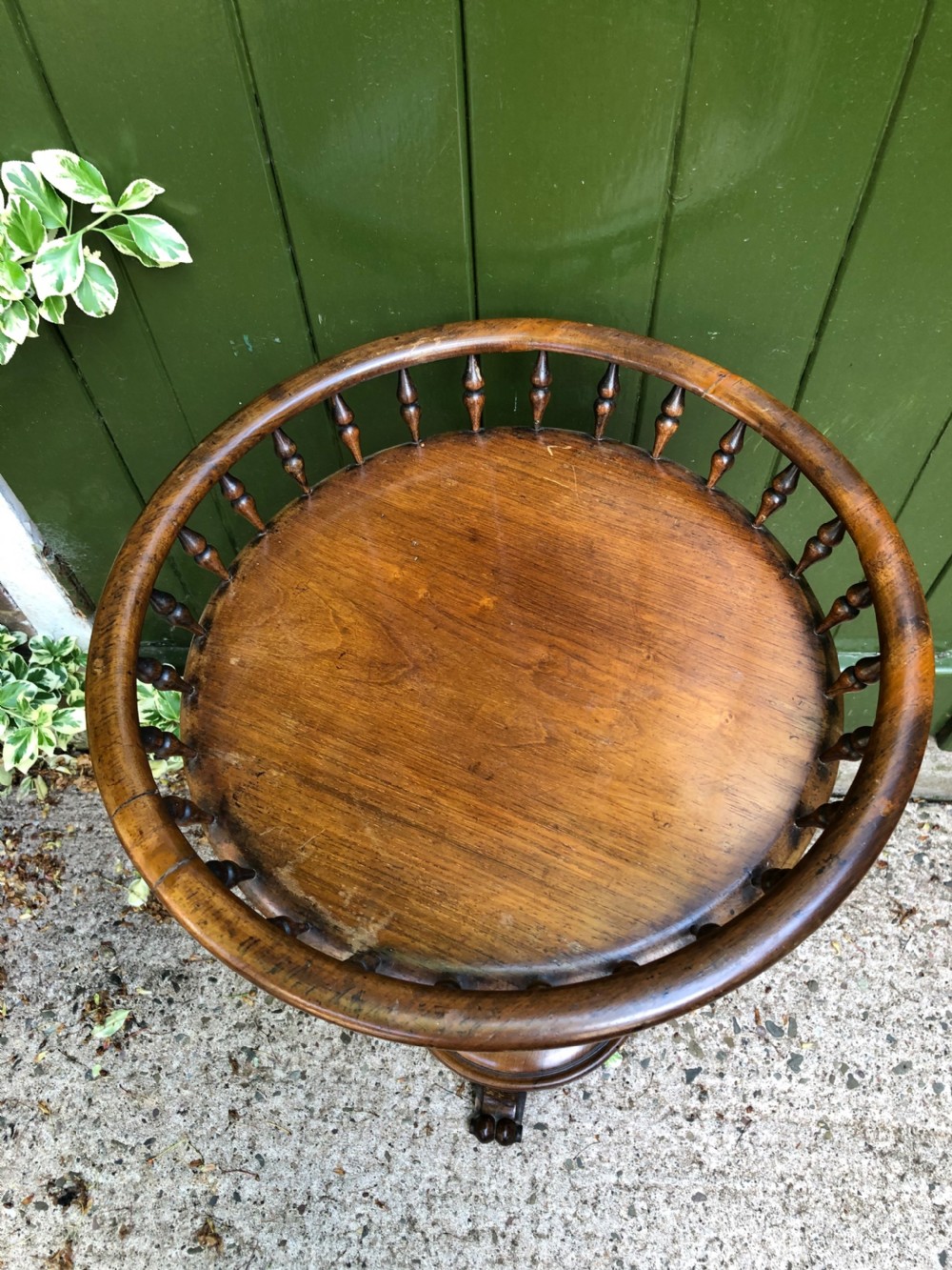 Mid C19th Victorian period circular rosewood 2-tier spindle-galleried occasional or wine table . View XII