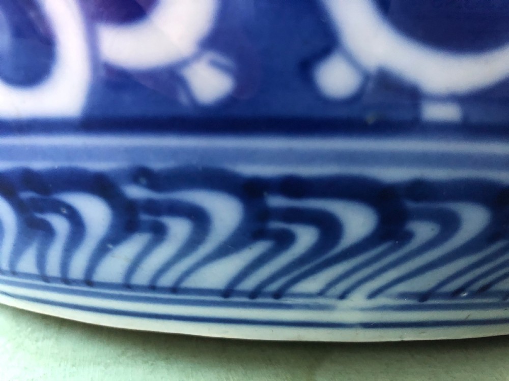 Large late C19th Japanese porcelain jardiniere or ‘fish-bowl’ with blue and white floral decoration. View VIII