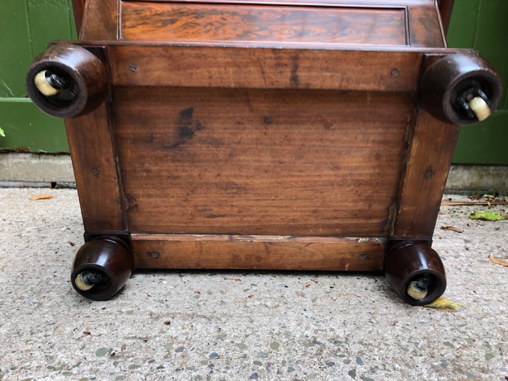 Fine early C19th Regency period mahogany open wine-cooler in the manner of Gillows. View X