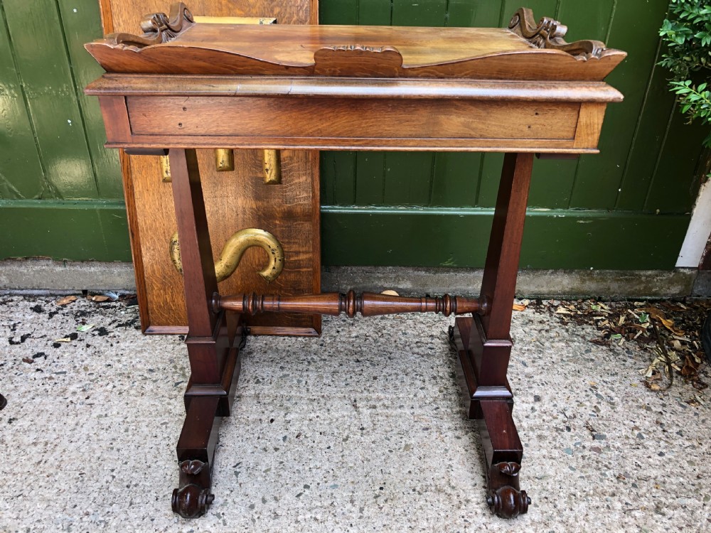 Early C19th George IV period mahogany writing or drawing table of Gillows design  View VIII
