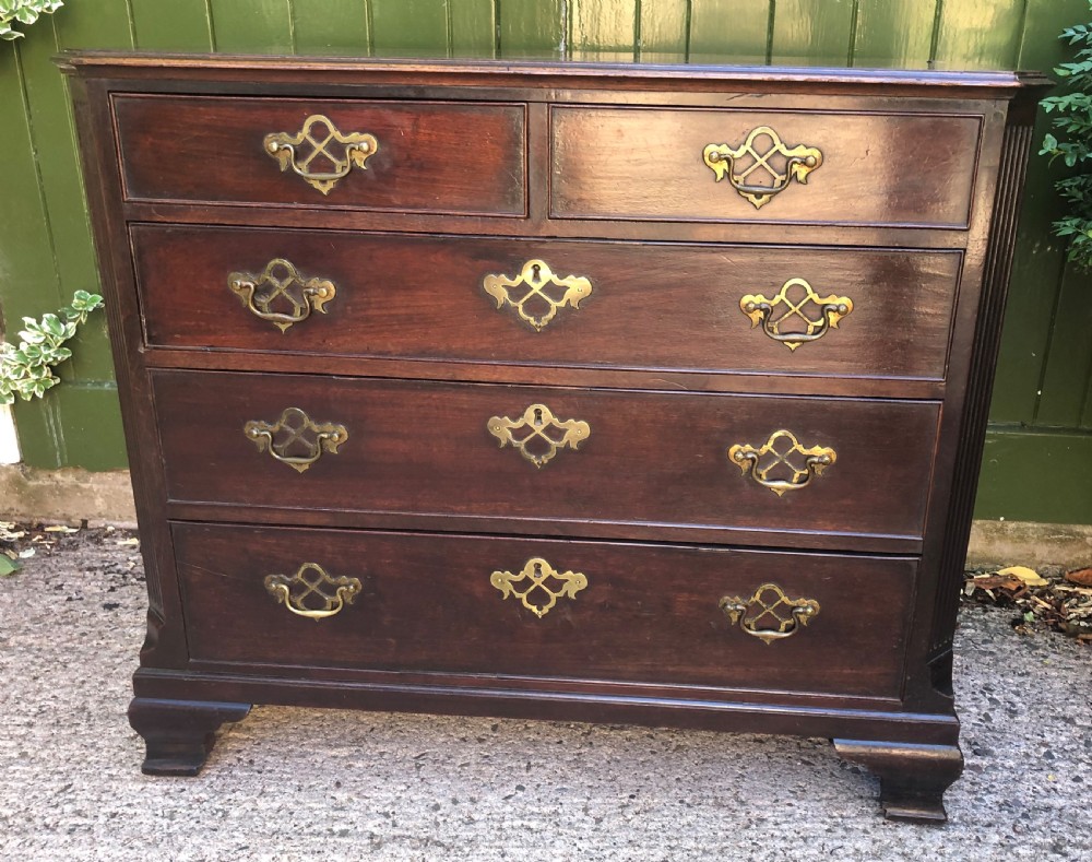 Mid C18th early George III Chippendale period mahogany chest of drawers.