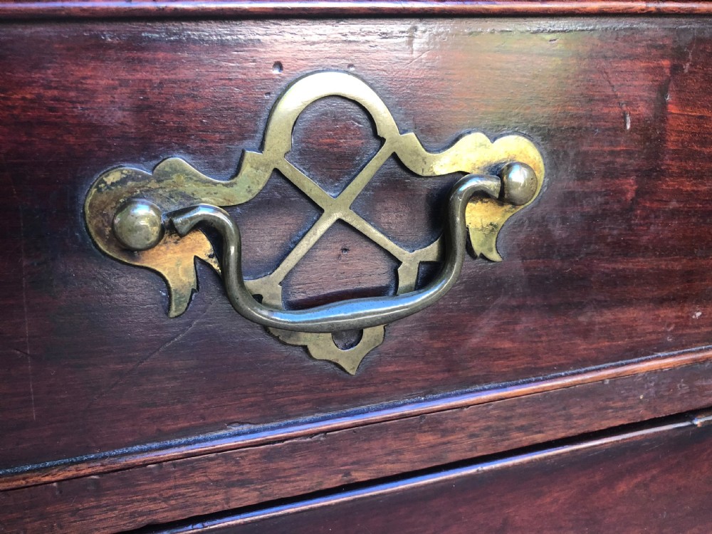 Mid C18th early George III Chippendale period mahogany chest of drawers. View IV