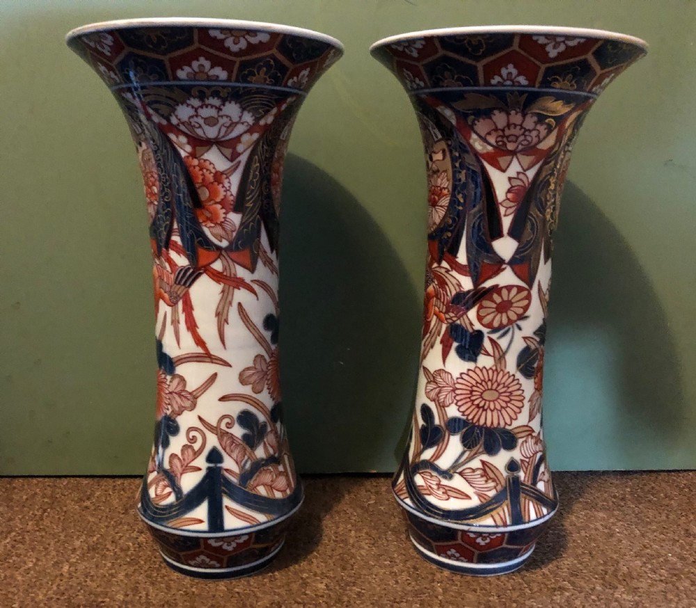 Fine late C19th French porcelain Imari pattern 5-piece garniture by Samson , Paris . View V