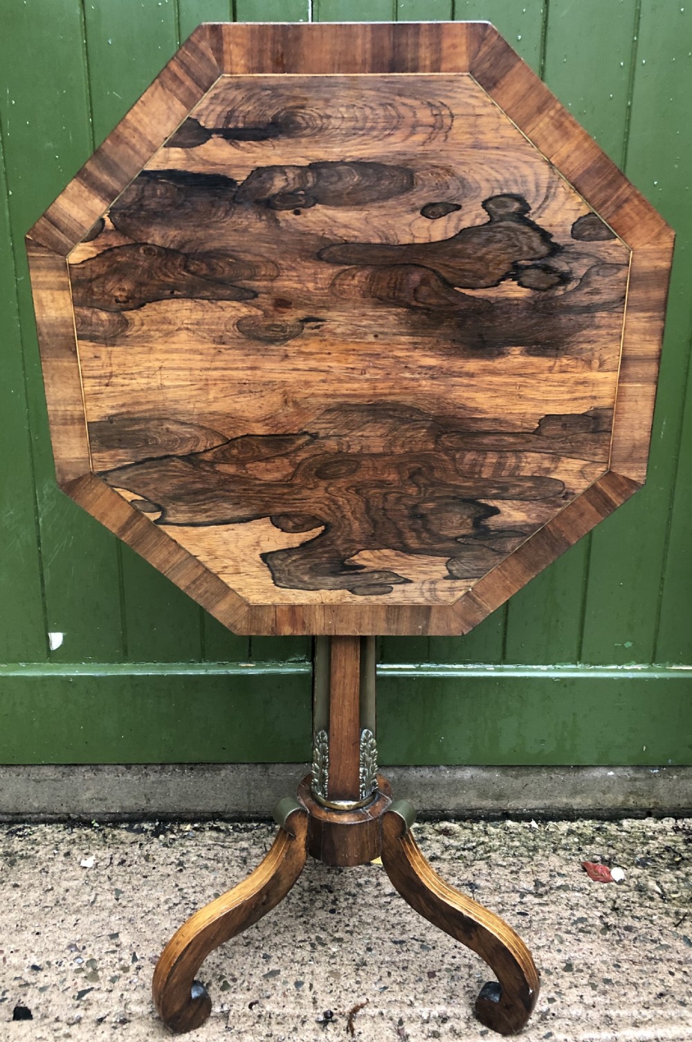 Early C19th Regency period brass-mounted rosewood octagonal topped occasional table .