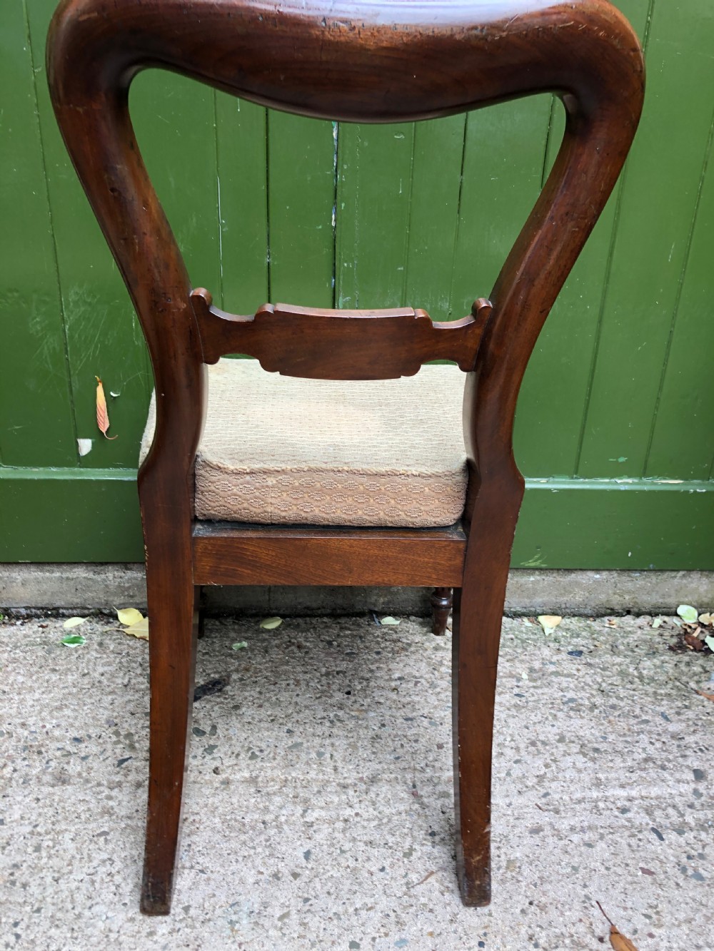 Set of 4 early C19th George IV period carved mahogany dining or side chairs attributed to Gillows of Lancaster. View XIII