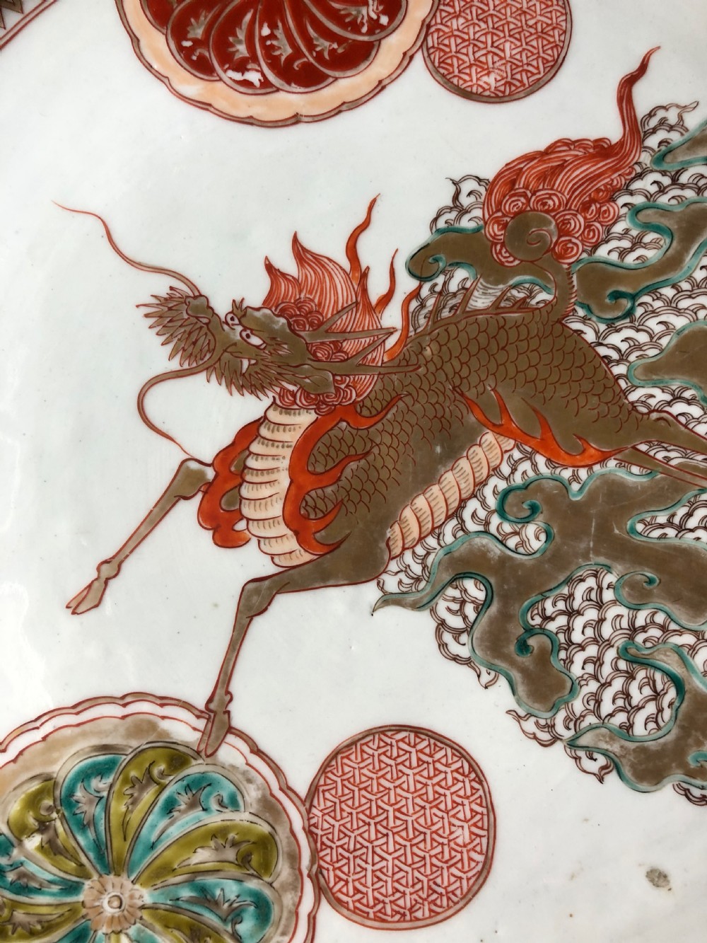 Late C19th Japanese Meiji period porcelain charger decorated in the Imari palette. View XX